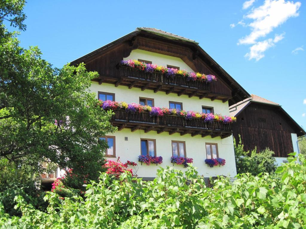 Апартаменты Haus Pfarrkirchner Маутерндорф Экстерьер фото